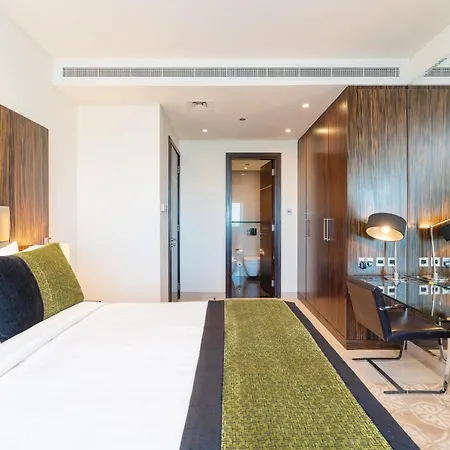 Royal Club By Rvhr, Bonnington Residential Tower - Jlt Apartment Dubai Exterior photo
