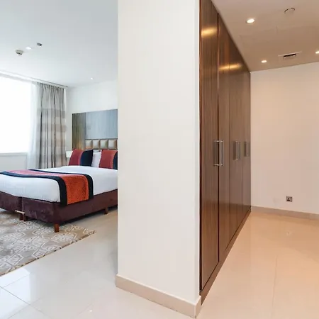 Royal Club By Rvhr, Bonnington Residential Tower - Jlt Apartment Dubai Exterior photo