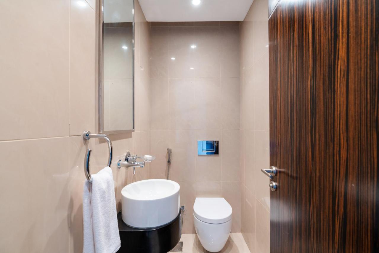 Royal Club By Rvhr, Bonnington Residential Tower - Jlt Апартаменти Дубай
